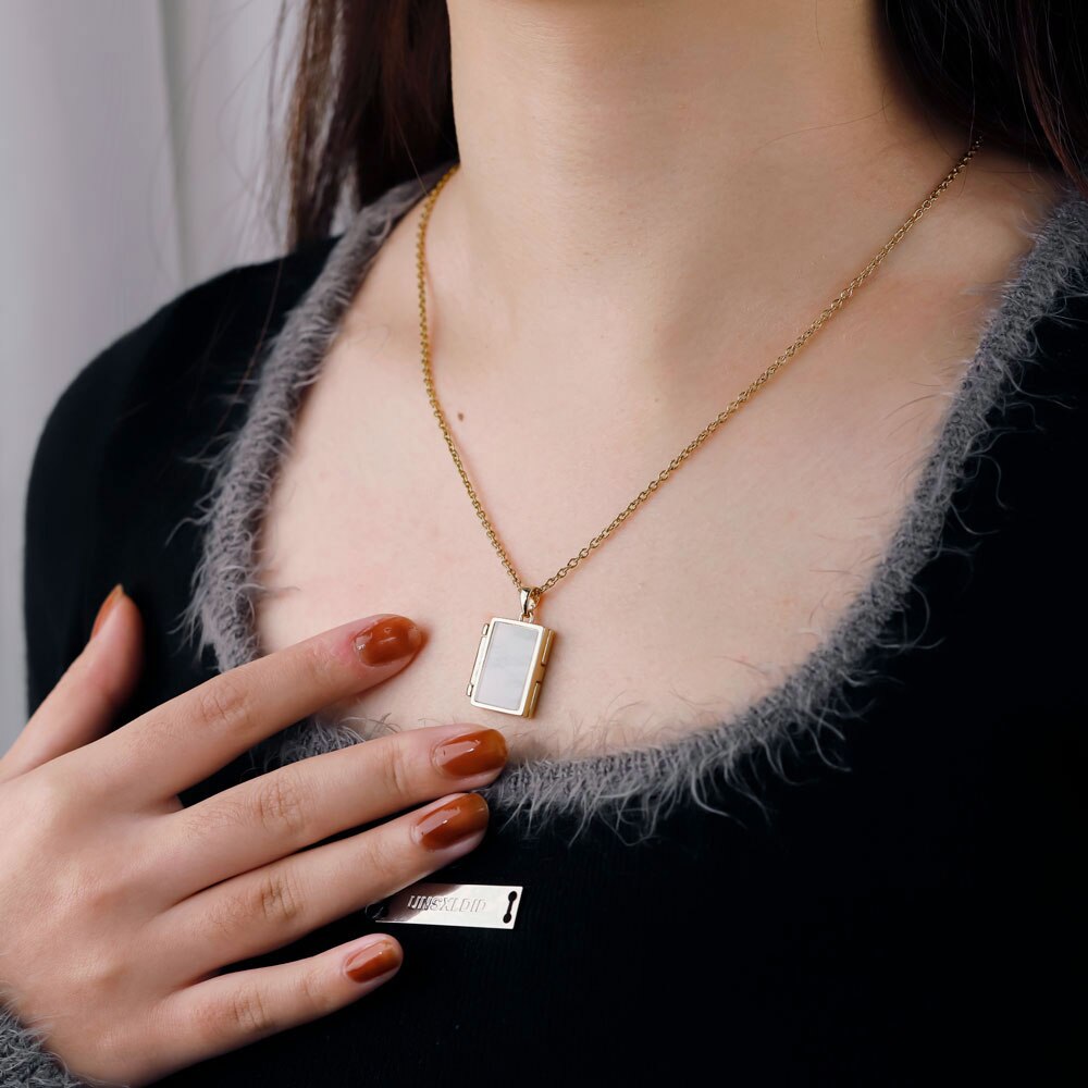 New Arrival Photo Album Pendant Necklace Personalized photo Jewelry Gift