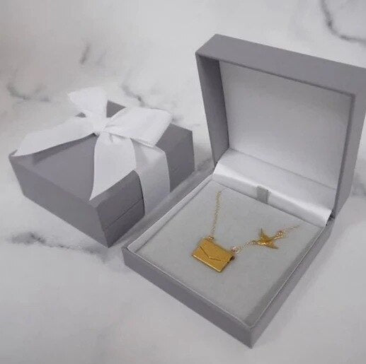 Envelope Pendant Necklace Custom your message or Photo Mail Pendant Necklace Jewelry Gift gift box packing